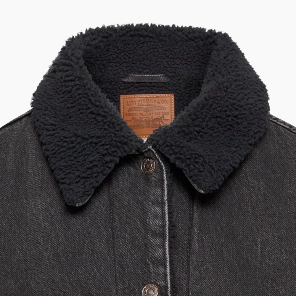 Aritzia Levis 90’s Denim Sherpa Jackect Black - Picture 5 of 5
